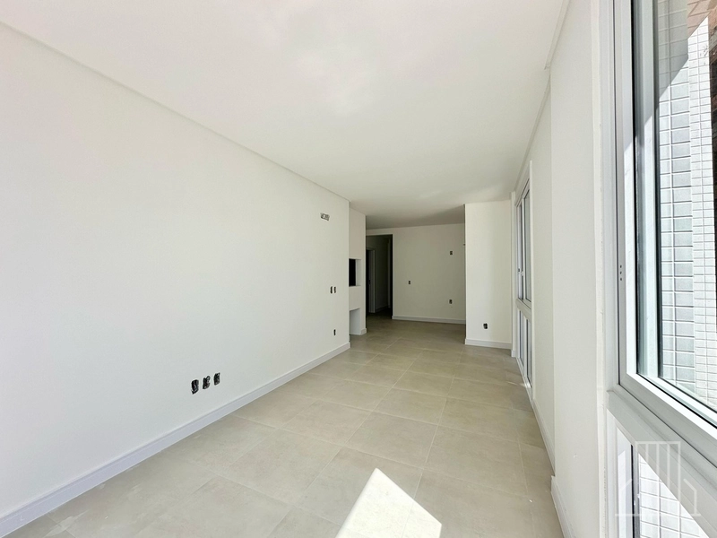 Apartamento de 3 Dormitórios com Vista para Praça e Infraestrutura: 5ª foto da galeria de imagens do imóvel