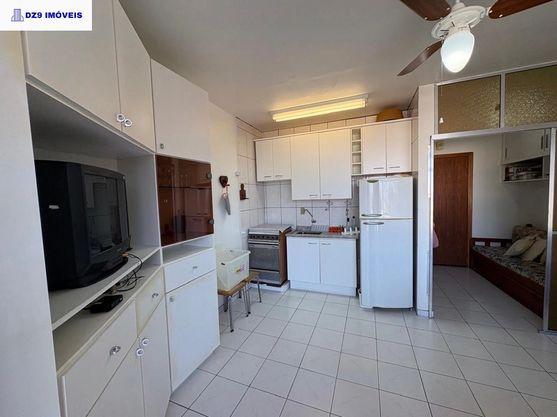 JK/KITNET  A VENDA EM CAPÃO NOVO!: 2ª foto da galeria de imagens do imóvel