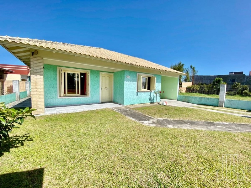 LINDA CASA COM PÁTIO AMPLO NO BAIRRO SANTO ANTÔNIO, EM CAPÃO DA CANOA: 19ª foto da galeria de imagens do imóvel