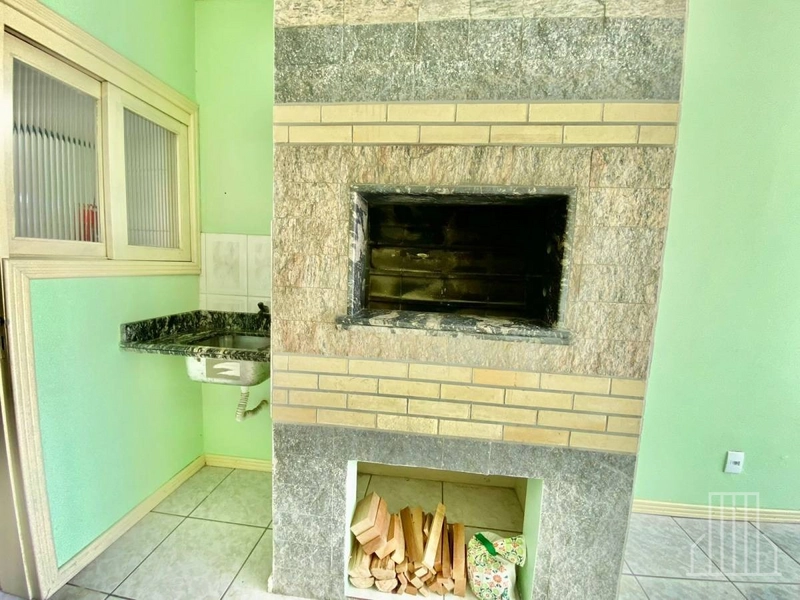 LINDA CASA COM PÁTIO AMPLO NO BAIRRO SANTO ANTÔNIO, EM CAPÃO DA CANOA: 16ª foto da galeria de imagens do imóvel