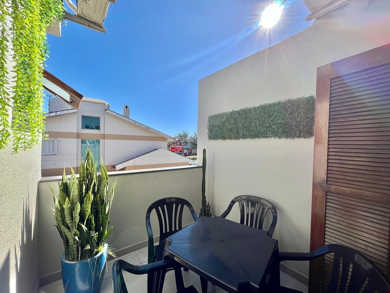 Apartamento Decorado com Suíte à Venda em Capão Novo!: 1ª foto da galeria de imagens do imóvel