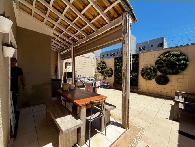 Casa com 3 dormitórios no bairro Tubalina.: 11ª foto da galeria de imagens do imóvel