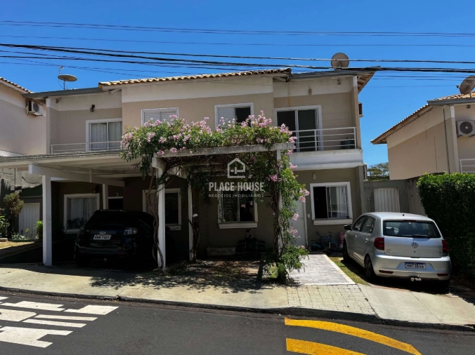 Casa com 3 dormitórios no bairro Tubalina.: 1ª foto da galeria de imagens do imóvel