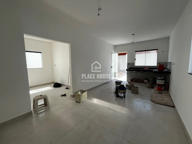 Oportunidade Única: Casa Recém-Reformada com Amplo Terreno e Localização Estratégica!: 11ª foto da galeria de imagens do imóvel