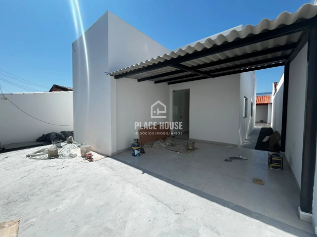 Oportunidade Única: Casa Recém-Reformada com Amplo Terreno e Localização Estratégica!: 14ª foto da galeria de imagens do imóvel
