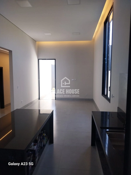 Casa no Portal do Vale - Uberlândia - MG: 16ª foto da galeria de imagens do imóvel