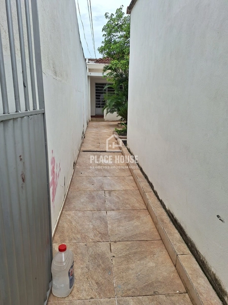 03 casas independentes no mesmo lote a venda no bairro Martins: 9ª foto da galeria de imagens do imóvel