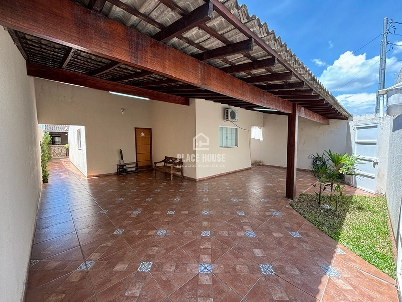 Linda Casa com 3 Quartos e Área Gourmet no Jardim Holanda: 2ª foto da galeria de imagens do imóvel