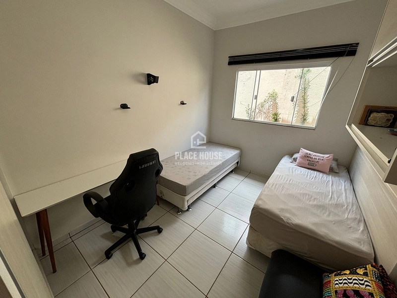 Linda Casa com 3 Quartos e Área Gourmet no Jardim Holanda: 13ª foto da galeria de imagens do imóvel