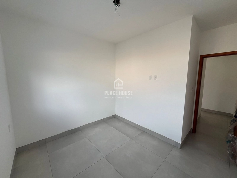 Casa Duplex estilo Sobrado à Venda  com 03 quartos, 01 suite – Novo Mundo/ Vida Nova- Uberlândia - MG: 14ª foto da galeria de imagens do imóvel