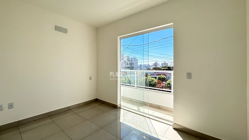 Apartamento duplex Residencial Braz Cruvinel  no bairro Tubalina- Uberlândia - MG: 9ª foto da galeria de imagens do imóvel