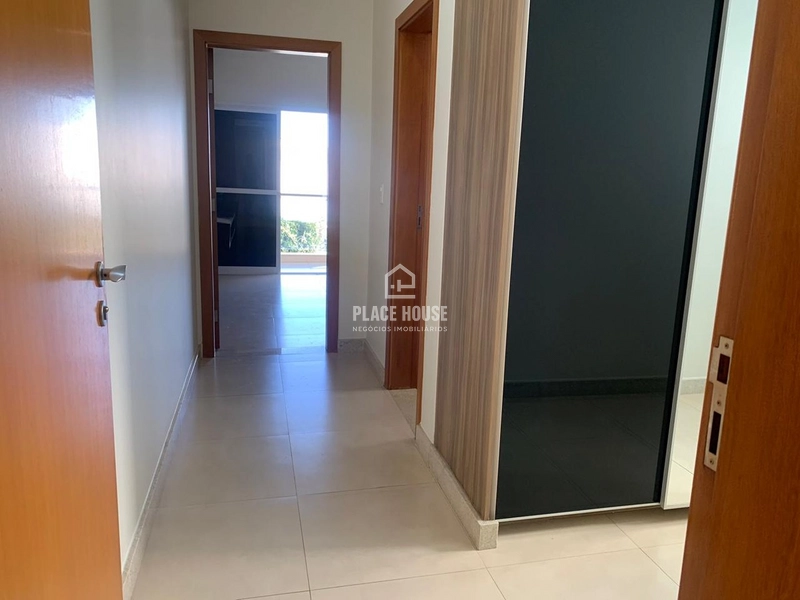 Casa sobrado com 3 quartos - Condomínio Paradiso Ecologico - Uberlândia-MG: 7ª foto da galeria de imagens do imóvel