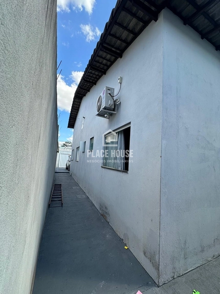 Oportunidade Única no Jardim Holanda: Casa de Esquina + Ponto Comercial!: 8ª foto da galeria de imagens do imóvel