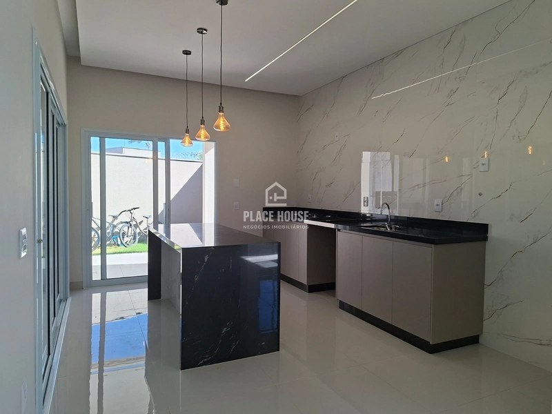 Casa sobrado com 3 quartos - B. Morada da Colina - Uberlândia-MG: 11ª foto da galeria de imagens do imóvel