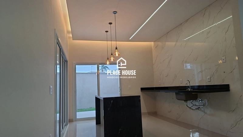 Casa sobrado com 3 quartos - B. Morada da Colina - Uberlândia-MG: 5ª foto da galeria de imagens do imóvel