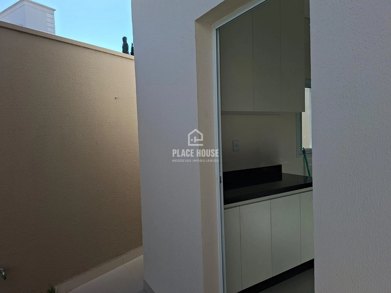 Casa sobrado com 3 quartos - B. Morada da Colina - Uberlândia-MG: 32ª foto da galeria de imagens do imóvel