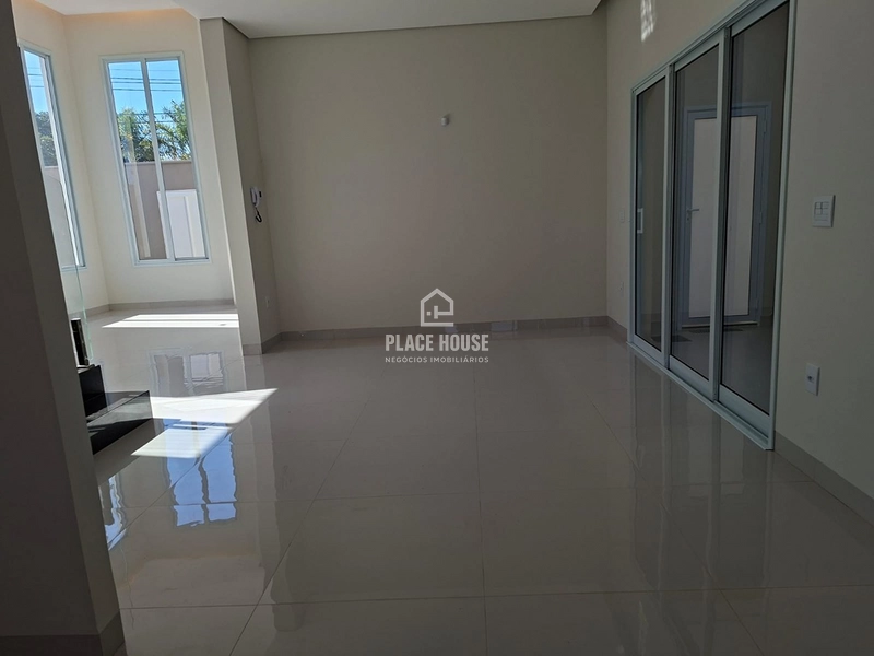 Casa sobrado com 3 quartos - B. Morada da Colina - Uberlândia-MG: 13ª foto da galeria de imagens do imóvel