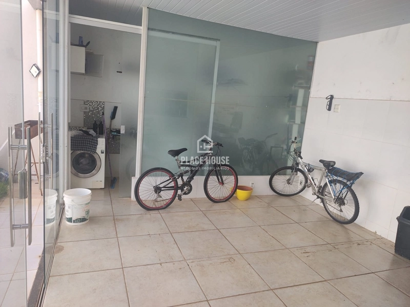 Casa com 3 quartos, acabamento premium e estrutura pronta para construir o 2º andar!: 25ª foto da galeria de imagens do imóvel
