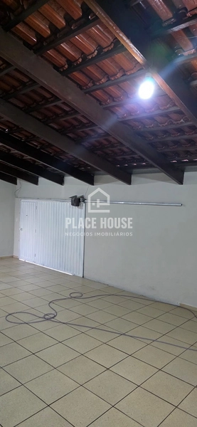 Oportunidade no Jardim Europa! Casa com 3 Quartos próxima ao Colégio Militar.: 10ª foto da galeria de imagens do imóvel