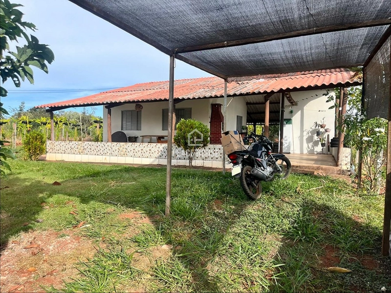 Linda Chácara 2500m² a venda próximo a Uberlândia: 4ª foto da galeria de imagens do imóvel