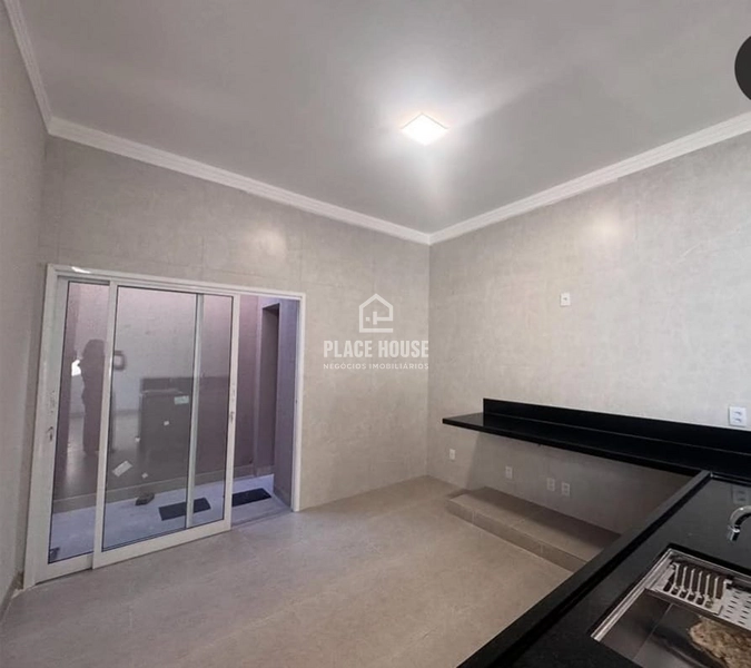 Casa à Venda – Granada / Jardim Botanico | Região Sul de Uberlândia.: 6ª foto da galeria de imagens do imóvel