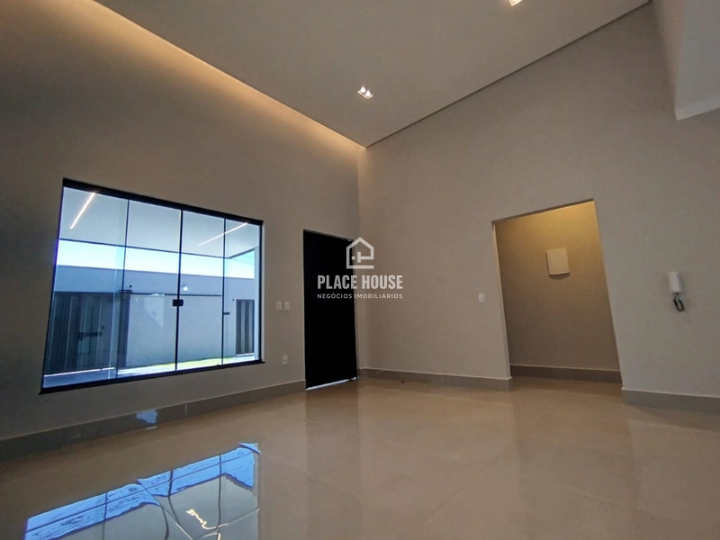 Casa à Venda - 3 quartos – Jardim Holanda -  Uberlândia.: 2ª foto da galeria de imagens do imóvel