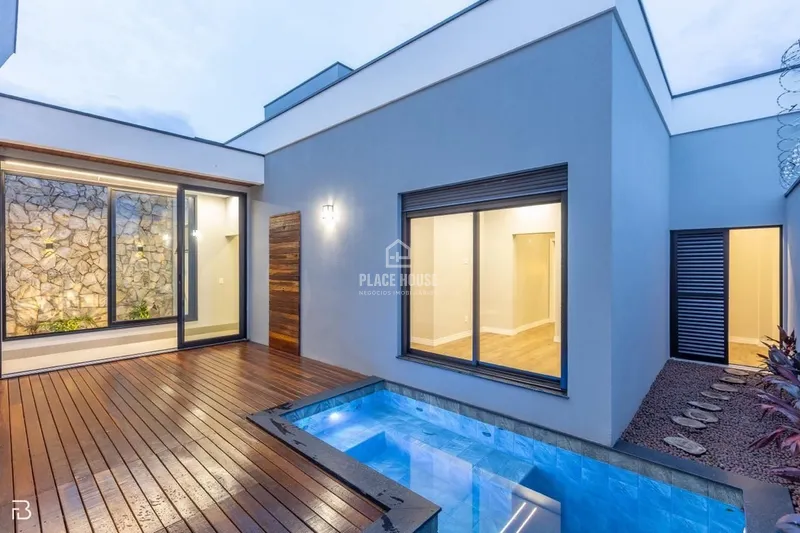 Casa com 3 dormitórios à venda, 210 m² por R$ 1.480.000 - Grand Ville - Uberlând: 3ª foto da galeria de imagens do imóvel