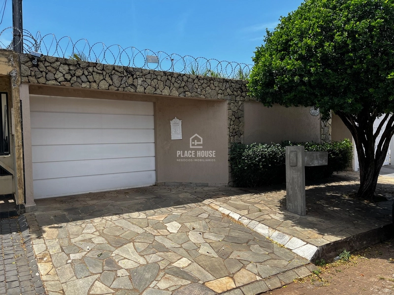 Casa com 3 dormitórios no bairro Cidade Jardim.: 1ª foto da galeria de imagens do imóvel