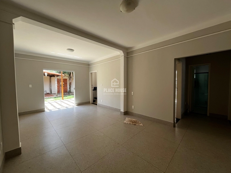 Casa com 3 dormitórios no bairro Cidade Jardim.: 4ª foto da galeria de imagens do imóvel