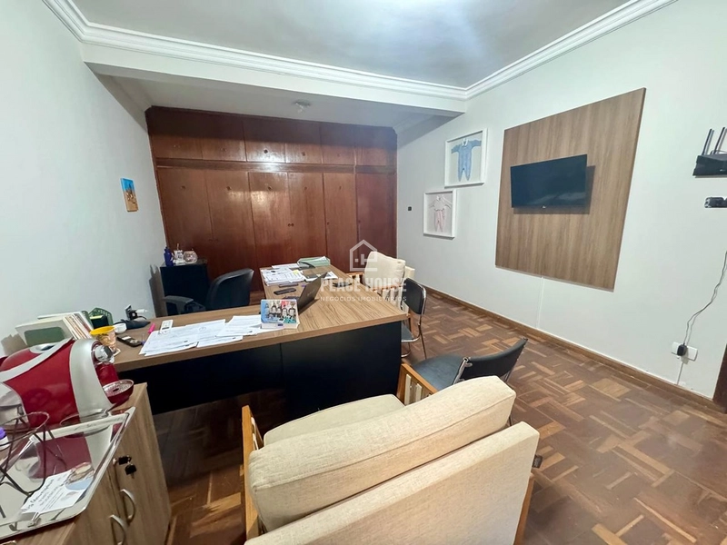 CASA A VENDA NO VIGILATO PEREIRA – EM FRENTE AO CLUBE CAJUBÁ!: 20ª foto da galeria de imagens do imóvel