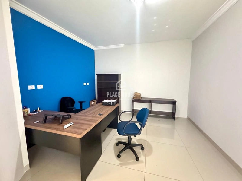 CASA A VENDA NO VIGILATO PEREIRA – EM FRENTE AO CLUBE CAJUBÁ!: 10ª foto da galeria de imagens do imóvel