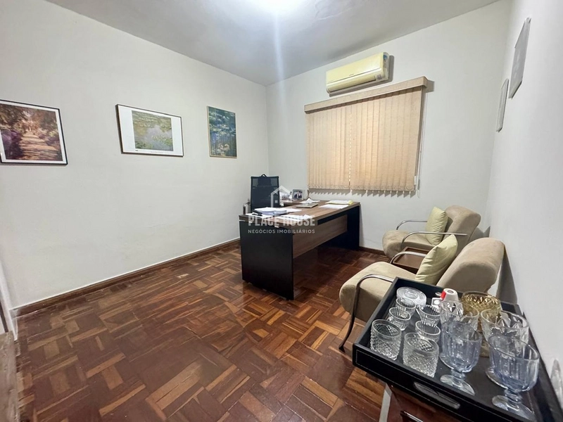 CASA A VENDA NO VIGILATO PEREIRA – EM FRENTE AO CLUBE CAJUBÁ!: 16ª foto da galeria de imagens do imóvel