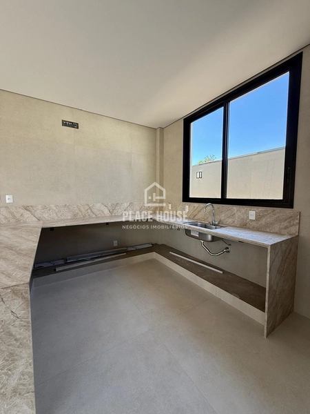 Casa sobrado com 3 suites em condomínio - Zona sul  - Uberlândia-MG: 16ª foto da galeria de imagens do imóvel