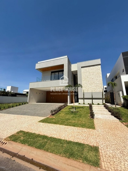 Casa sobrado com 3 suites em condomínio - Zona sul  - Uberlândia-MG: 4ª foto da galeria de imagens do imóvel