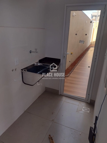  Sobrado à Venda com 3 Suítes (1 Master com Banheira) e Área Gourmet - Quinta Alto Umuarama: 10ª foto da galeria de imagens do imóvel