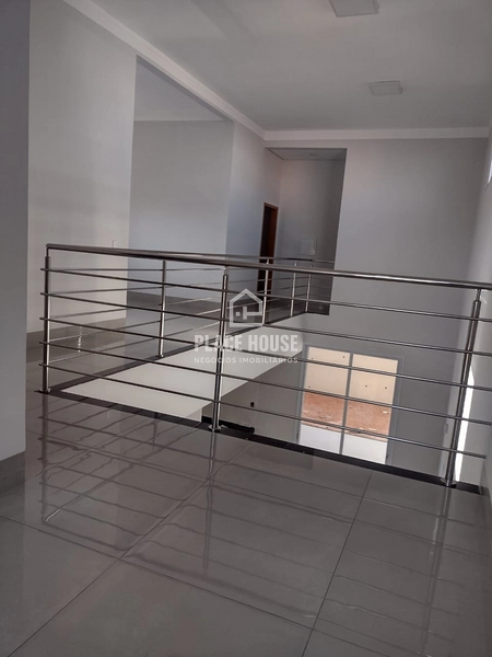  Sobrado à Venda com 3 Suítes (1 Master com Banheira) e Área Gourmet - Quinta Alto Umuarama: 4ª foto da galeria de imagens do imóvel