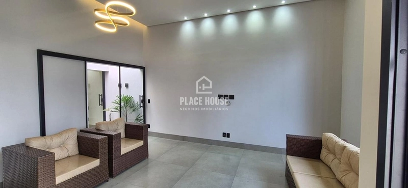 Casa 03 suites no Bairro Jardim Botânica - Uberlândia: 4ª foto da galeria de imagens do imóvel