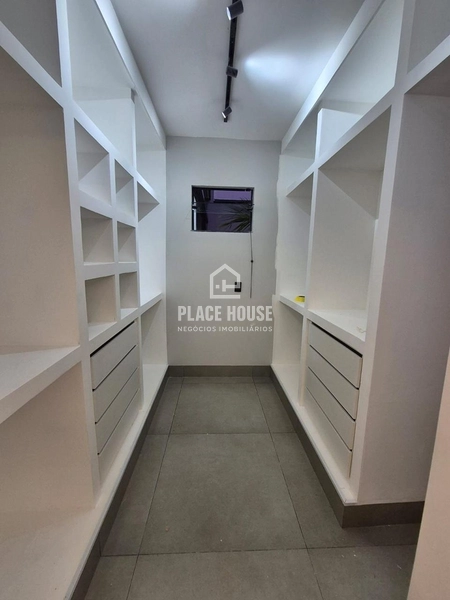 Casa 03 suites no Bairro Jardim Botânica - Uberlândia: 12ª foto da galeria de imagens do imóvel