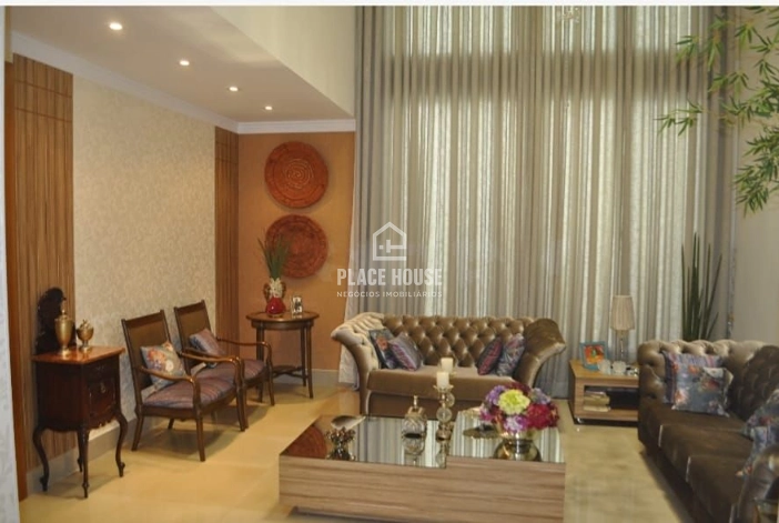 Casa com 3 quartos, 01 suíte, piscina- B. Vigilato Pereira- Uberlândia-MG: 2ª foto da galeria de imagens do imóvel