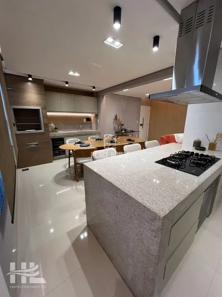 Apartamento com 3 dormitórios à venda, 101 m² por R$ 950.000,00: 3ª foto da galeria de imagens do imóvel