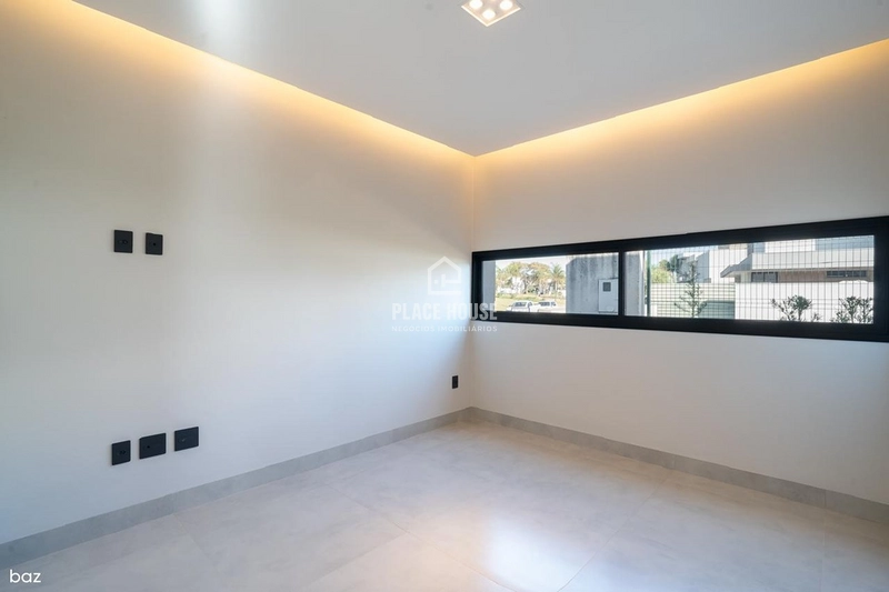Casa à Venda no Alphaville 1: Alto Padrão e Modernidade : 34ª foto da galeria de imagens do imóvel