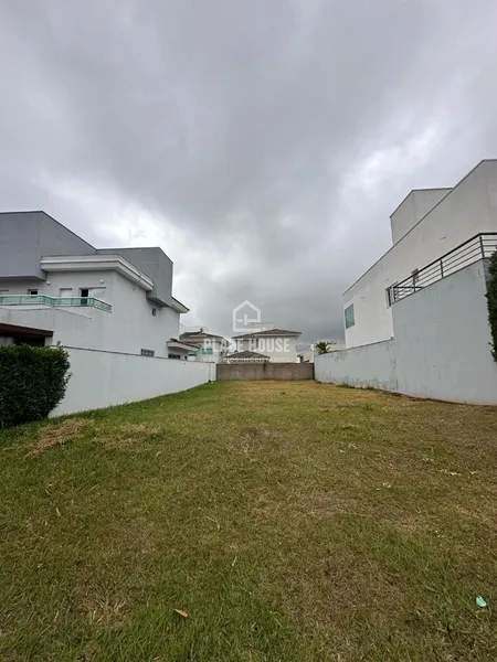 Terreno à venda, 346 m² por R$ 550.000,00 - Jardim Inconfidência - Uberlândia/MG: 1ª foto da galeria de imagens do imóvel