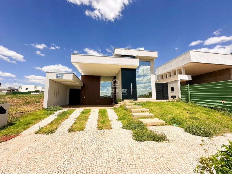 Casa com 3 dormitórios à venda, 215 m² por R$2.740.000,00 - Tamboré: 2ª foto da galeria de imagens do imóvel
