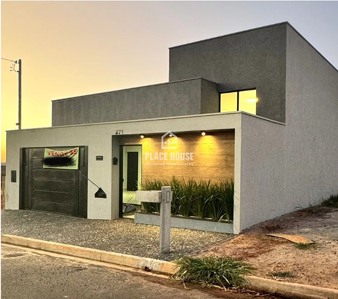 Casa à Venda no Bairro Novo Mundo - Uberlândia - MG: 2ª foto da galeria de imagens do imóvel