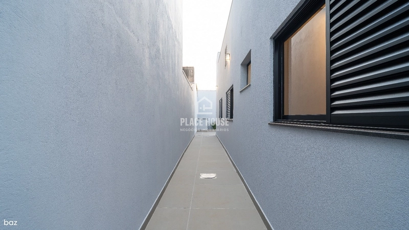BELÍSSIMA CASA A VENDA NO BAIRRO JARDIM EUROPA: 6ª foto da galeria de imagens do imóvel
