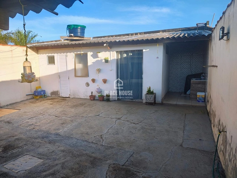 Casa à venda no bairro Shopping Park em Uberlândia: 2ª foto da galeria de imagens do imóvel