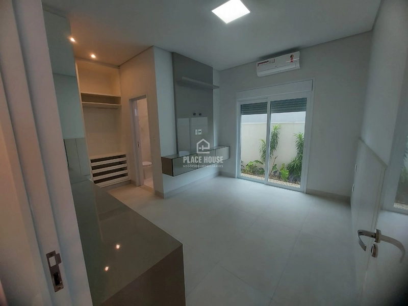 Casa 3 Suítes, 4 Vagas, Piscina - Condomínio Cyrela Buritis: 5ª foto da galeria de imagens do imóvel