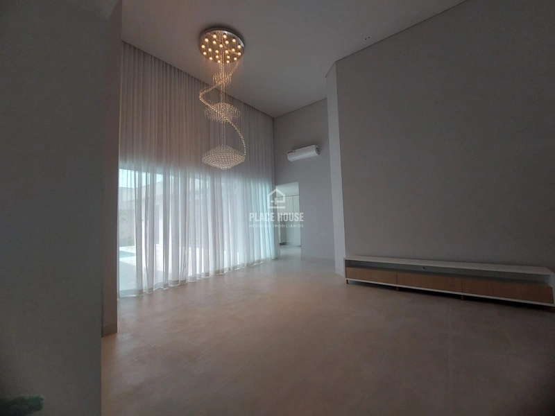 Casa 3 Suítes, 4 Vagas, Piscina - Condomínio Cyrela Buritis: 6ª foto da galeria de imagens do imóvel