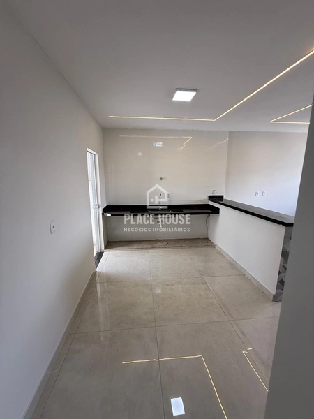 Casa - Bairro Shopping Park - Uberlândia-MG: 3ª foto da galeria de imagens do imóvel