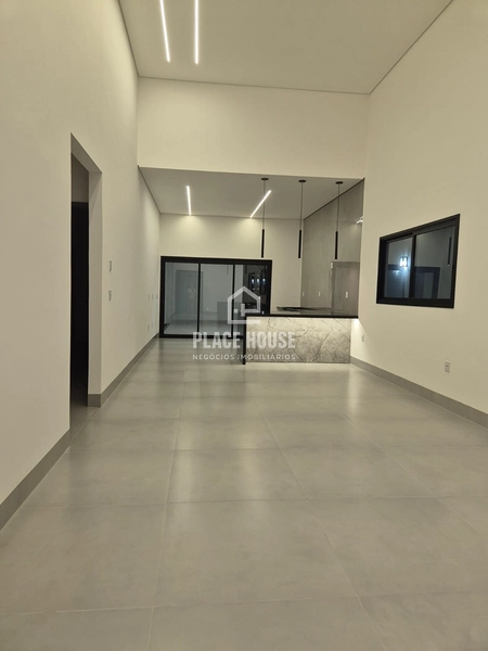 Casa a venda no bairro Cidade Jardim - Uberlândia - MG: 2ª foto da galeria de imagens do imóvel